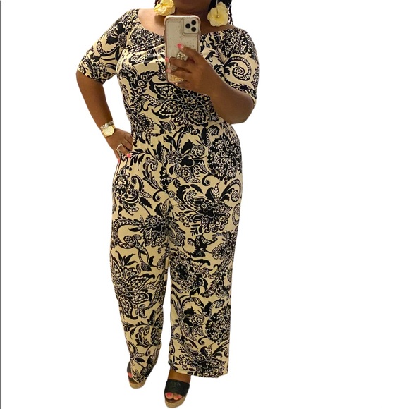 Brand New! Tacera Cream/Black Floral Stretchy Jumpsuit with Elastic Waist Sz PS - Picture 4 of 12